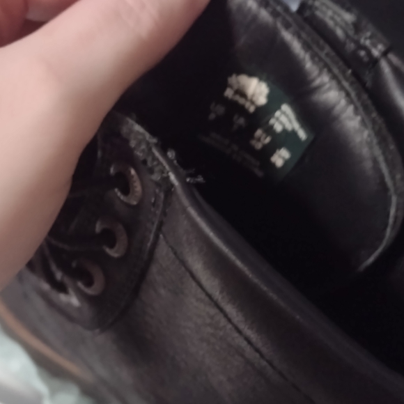 Roots Boots - Picture 5 of 8